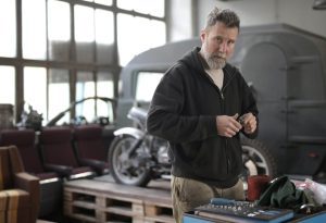 Installation vitres teintées. Teintage de vitres auto. Protection solaire automobile. Esthétique automobile. Service de teintage de vitres. Films de protection vitres auto. Experts en vitres teintées. Prix vitres teintées auto. Teintage vitres voiture. Meilleur teintage de vitres auto. Règlementation vitres teintées. Personnalisation automobile. Réparation esthétique auto. Films teintés haute performance. Garantie teintage de vitres. Tinted window installation. Auto window tinting. Automotive sun protection. Car detailing. Window tinting service. Auto window protection film. Tinted windows experts. Auto tinted windows pricing. Car window tinting. Best auto window tinting. Window tint regulations. Car customization. Auto cosmetic repair. High-performance tint films. Window tinting warranty.
