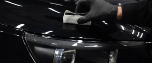 Nano ceramic coating, car surface protection, scratch resistance, UV blocking, Dr Tint services, vehicle durability, glossy finish, car care. Revêtement nano céramique, protection surface voiture, résistance aux rayures, blocage UV, services Dr Tint, durabilité véhicule, finition brillante, soin automobile.